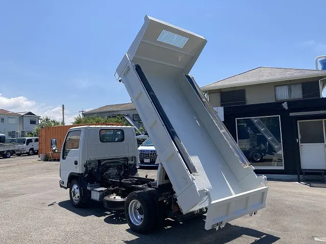 いすゞ エルフ TPG-NKS85AN(4WD)の写真6