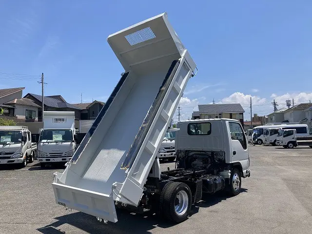 いすゞ エルフ TPG-NKS85AN(4WD)の写真8