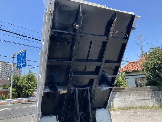 いすゞ エルフ TPG-NKS85AN(4WD)の写真23