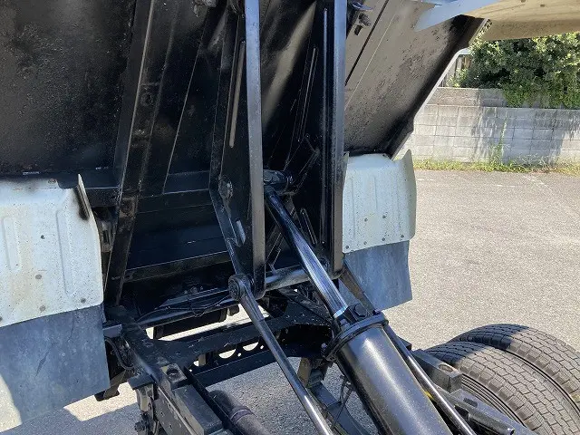 いすゞ エルフ TPG-NKS85AN(4WD)の写真24