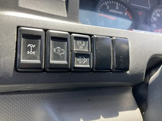 いすゞ エルフ TPG-NKS85AN(4WD)の写真40