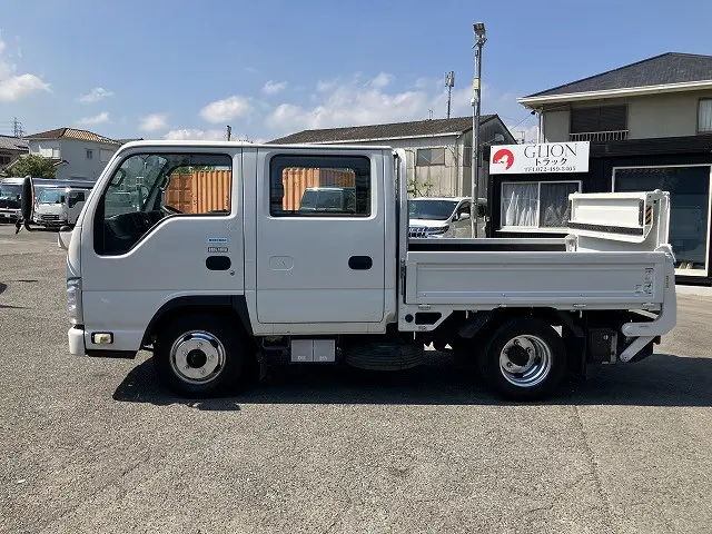 いすゞ エルフ TPG-NJR85A(2WD)の写真4