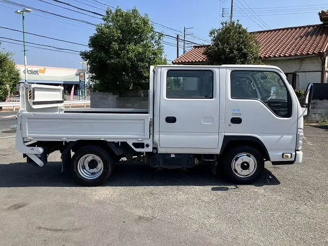 いすゞ エルフ TPG-NJR85A(2WD)の写真5