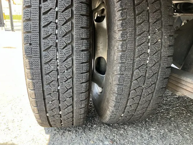 いすゞ エルフ TPG-NJR85A(2WD)の写真27