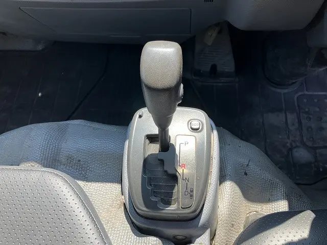 いすゞ エルフ TPG-NJR85A(2WD)の写真41