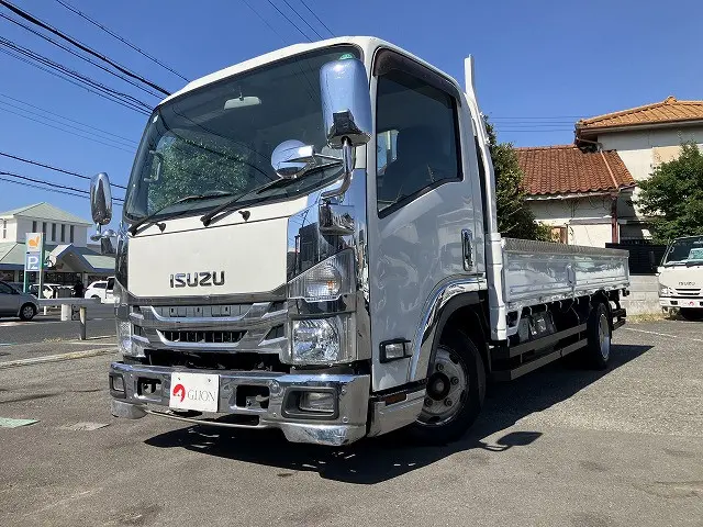 いすゞ エルフ TRG-NLR85AR(2WD)の写真1