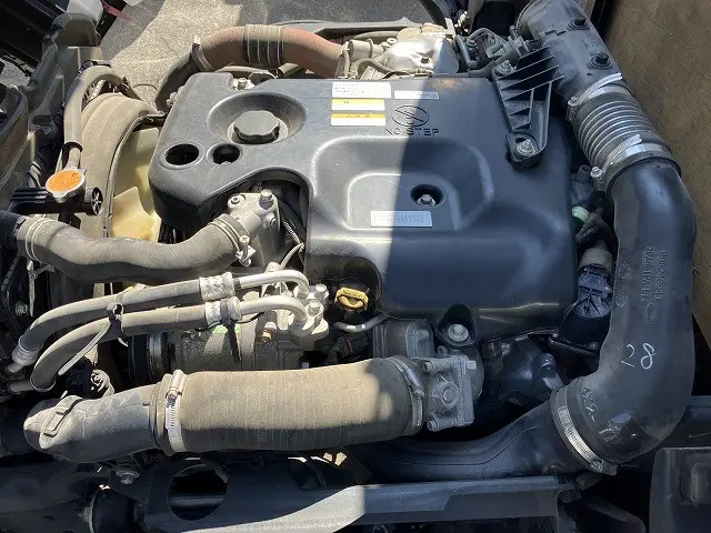 いすゞ エルフ TRG-NLR85AR(2WD)の写真16