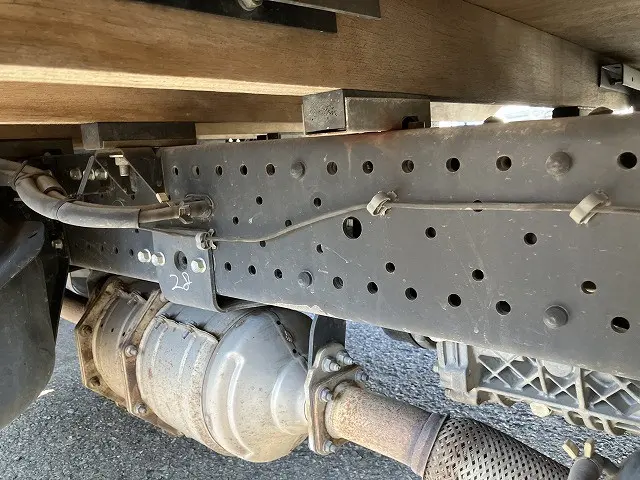 いすゞ エルフ TRG-NLR85AR(2WD)の写真34