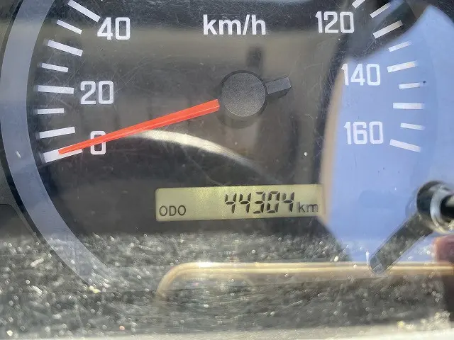 いすゞ エルフ TRG-NJR85AN(2WD)の写真33