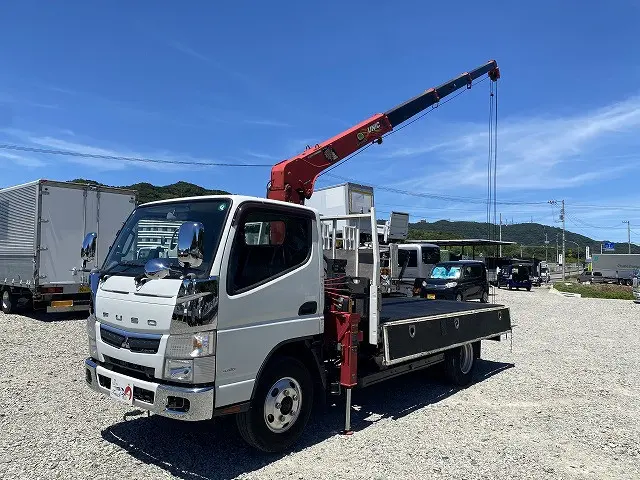 三菱 キャンターガッツ TPG-FEA50(2WD)の写真1