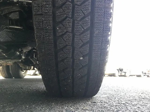 いすゞ エルフ TPG-NJS85A(4WD)の写真31