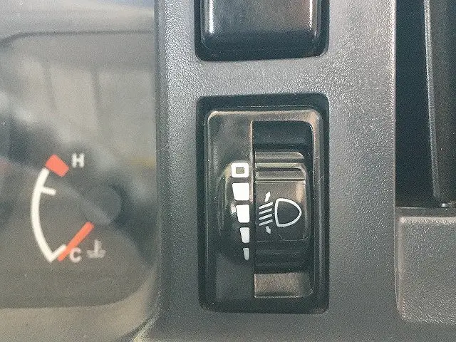 いすゞ エルフ TPG-NJS85A(4WD)の写真49