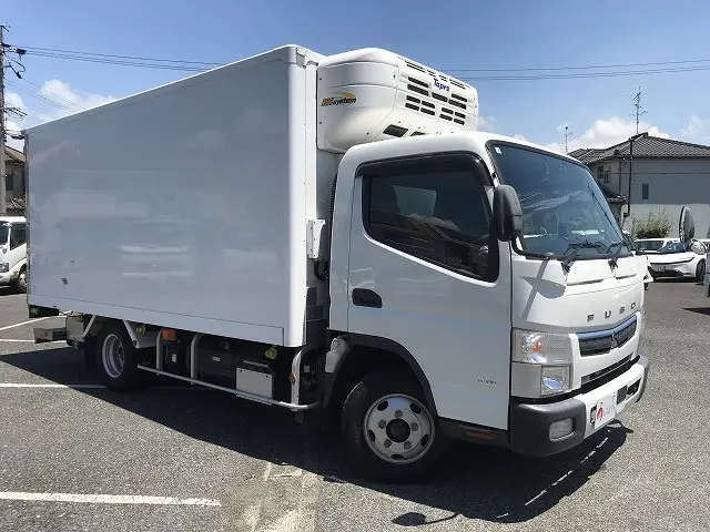 三菱 キャンター 2PG-FEB50(2WD)の写真3