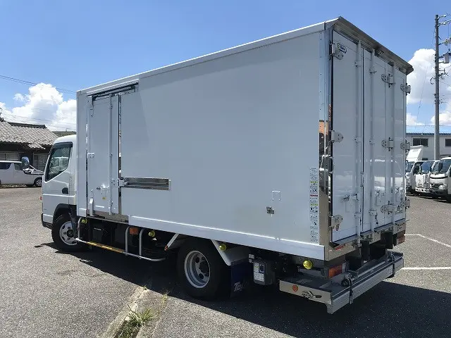 三菱 キャンター 2PG-FEB50(2WD)の写真6