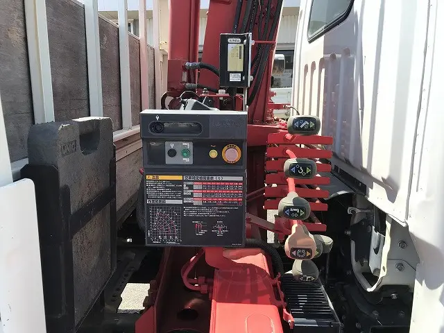 三菱 キャンターガッツ TPG-FEA50(2WD)の写真32