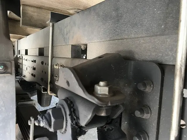 三菱 キャンターガッツ TPG-FEA50(2WD)の写真34