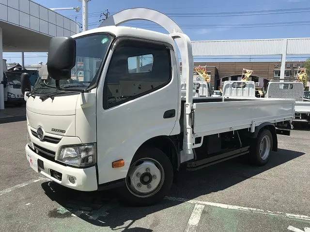 日野 デュトロ TKG-XZU645M(2WD)の写真1