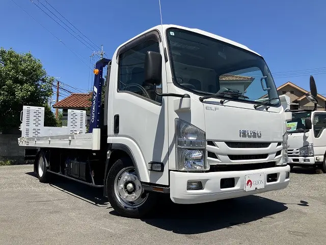 いすゞ エルフ 2RG-NPR88AN(2WD)の写真3