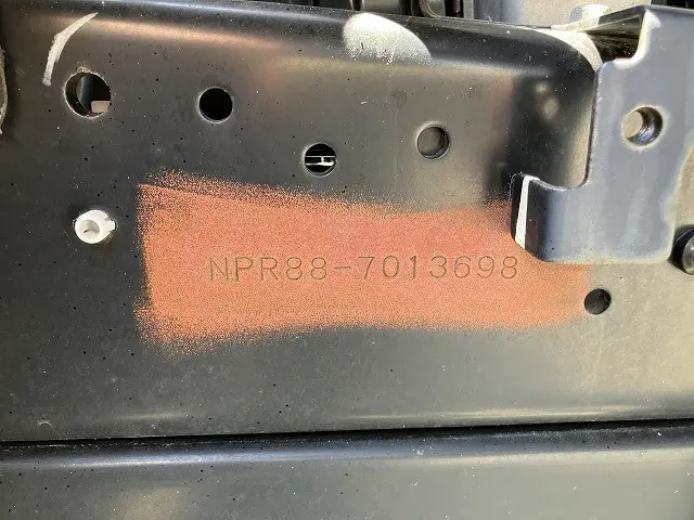 いすゞ エルフ 2RG-NPR88AN(2WD)の写真20