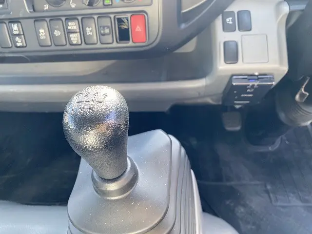 日野 デュトロ 2KG-XZU720M(2WD)の写真35