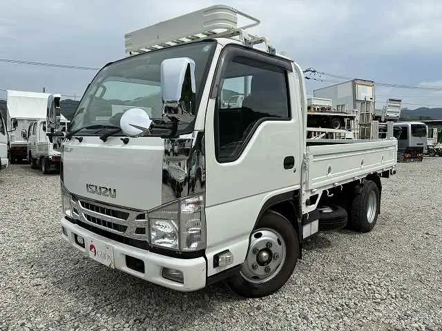 いすゞ エルフ 2RG-NKR88A(2WD)の写真1