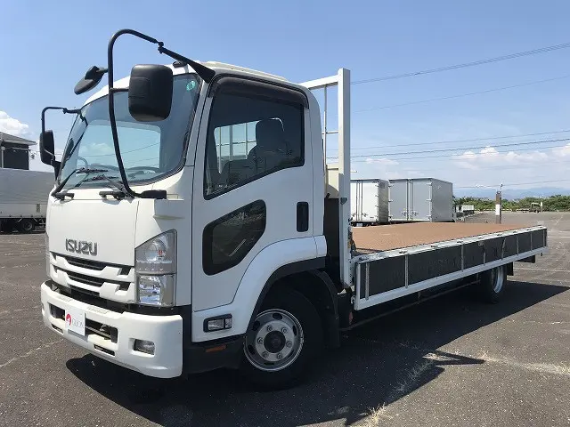 いすゞ フォワード TKG-FRR90S2(2WD)の写真9