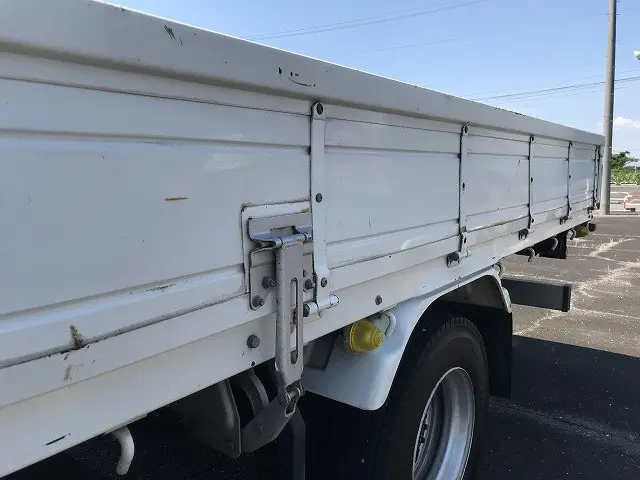 いすゞ フォワード TKG-FRR90S2(2WD)の写真18