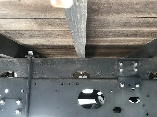 いすゞ フォワード TKG-FRR90S2(2WD)の写真32