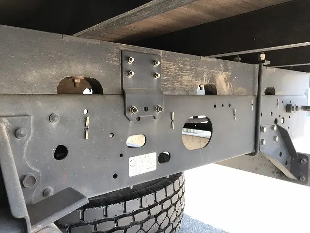 いすゞ フォワード TKG-FRR90S2(2WD)の写真35