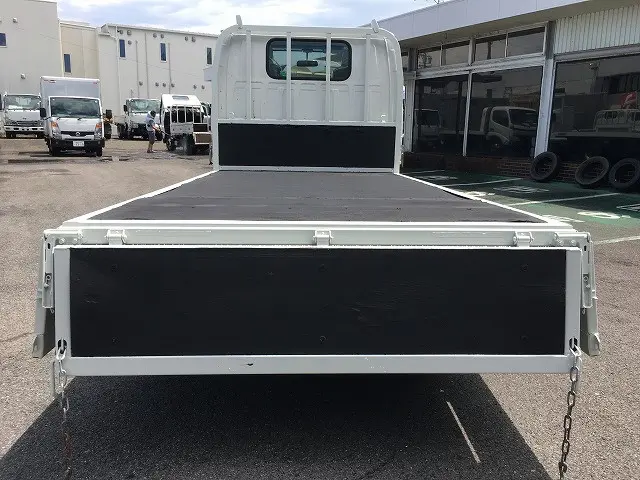 いすゞ エルフ TPG-NJS85A(4WD)の写真14