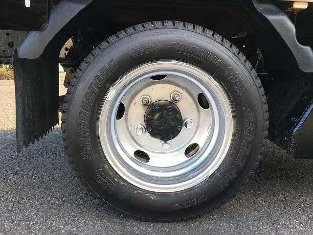 いすゞ エルフ TPG-NJS85A(4WD)の写真29