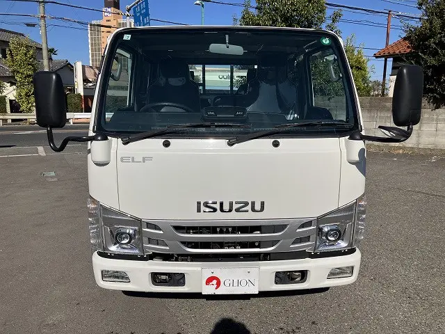 いすゞ エルフ 2RG-NJR88A(2WD)の写真2