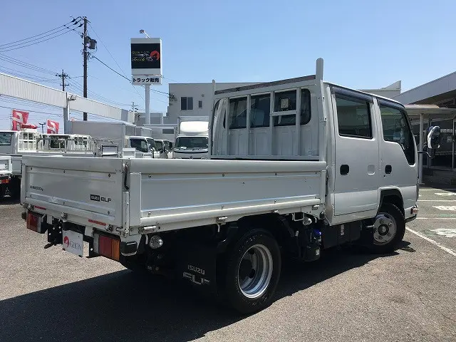 いすゞ エルフ 2RG-NJR88A(2WD)の写真8