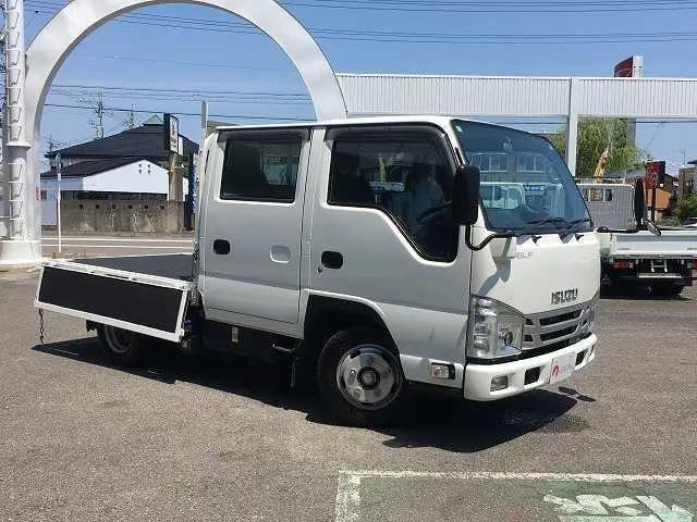 いすゞ エルフ 2RG-NJR88A(2WD)の写真10