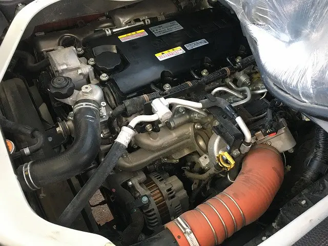 いすゞ エルフ 2RG-NJR88A(2WD)の写真30