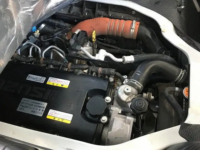 いすゞ エルフ 2RG-NJR88A(2WD)の写真31