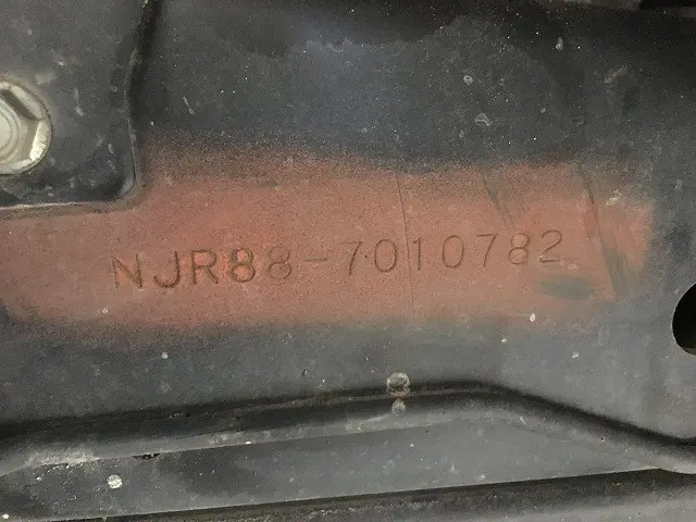 いすゞ エルフ 2RG-NJR88A(2WD)の写真33