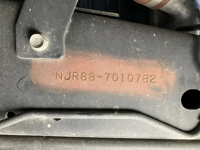 いすゞ エルフ 2RG-NJR88A(2WD)の写真49