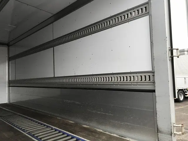 トヨタ ダイナ TDG-XZU722(2WD)の写真18