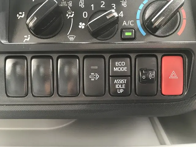 トヨタ ダイナ TDG-XZU722(2WD)の写真48