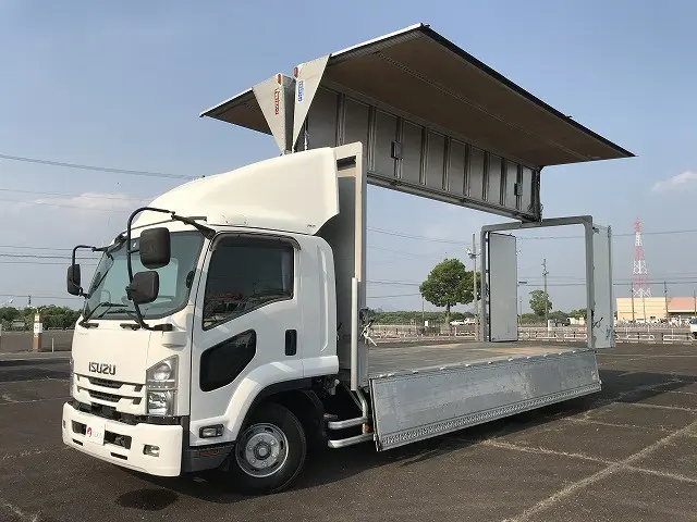 いすゞ フォワード 2RG-FRR90S2(2WD)の写真1