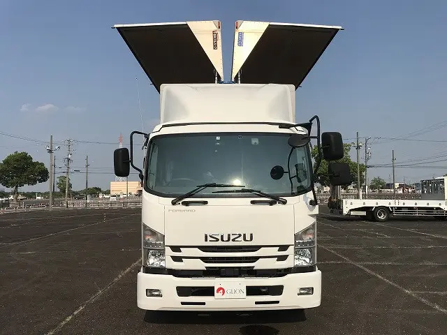 いすゞ フォワード 2RG-FRR90S2(2WD)の写真2