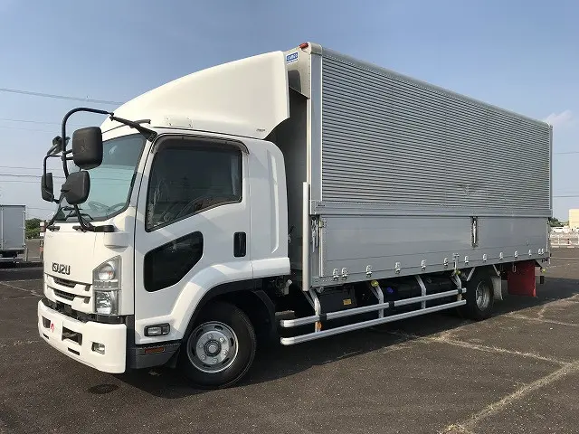 いすゞ フォワード 2RG-FRR90S2(2WD)の写真9
