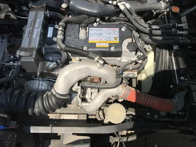 いすゞ フォワード 2RG-FRR90S2(2WD)の写真18