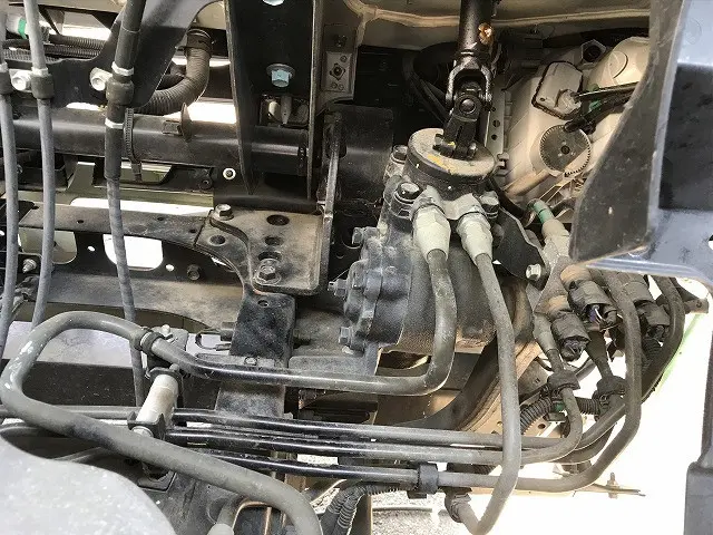 いすゞ フォワード 2RG-FRR90S2(2WD)の写真19