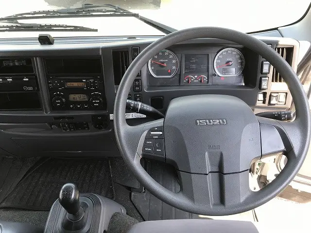 いすゞ フォワード 2RG-FRR90S2(2WD)の写真39