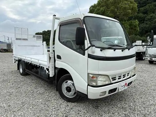トヨタ ダイナ GE-RZU340(2WD)の写真3