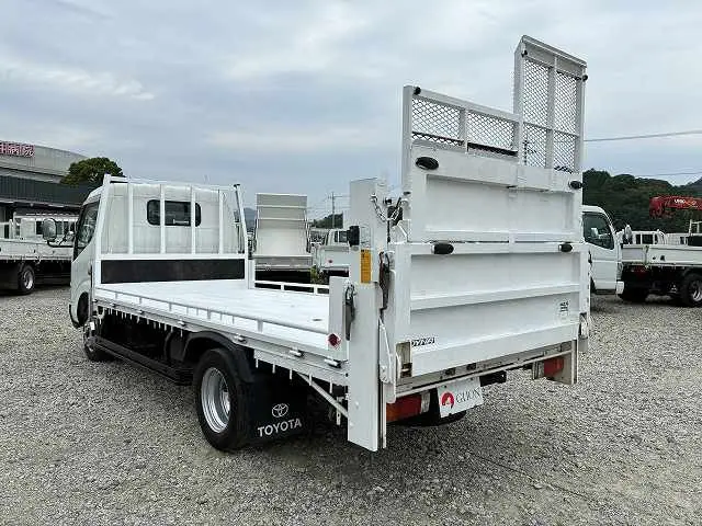 トヨタ ダイナ GE-RZU340(2WD)の写真6