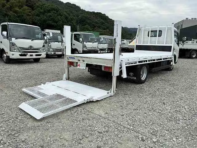 トヨタ ダイナ GE-RZU340(2WD)の写真15