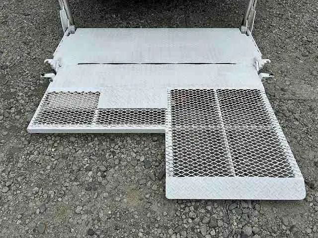 トヨタ ダイナ GE-RZU340(2WD)の写真16